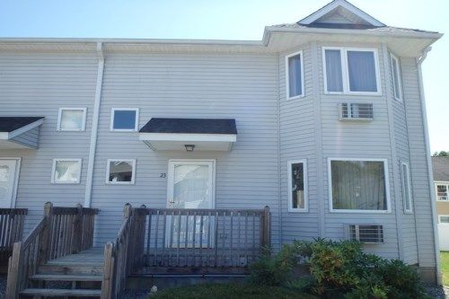 42 Anthony St #23, Jewett City, CT 06351