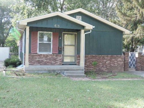 609 Palmer Ave, Lincoln, IL 62656