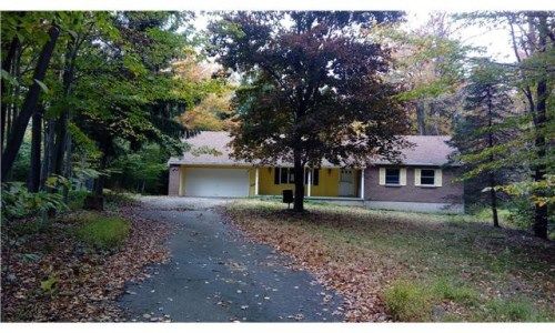 341 Avon Circle, Tobyhanna, PA 18466