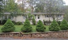 12 Sycamore Road Bloomingdale, NJ 07403