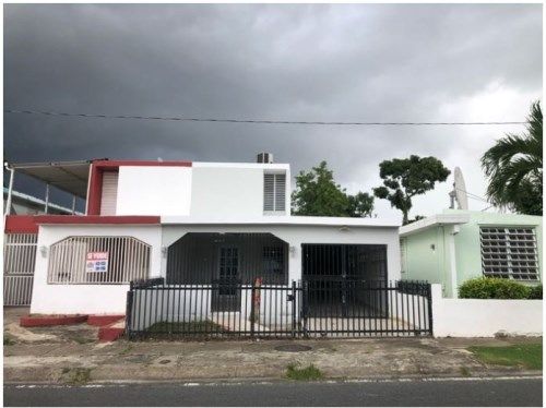 73-10 24 St Sierra, Bayamon, PR 00961