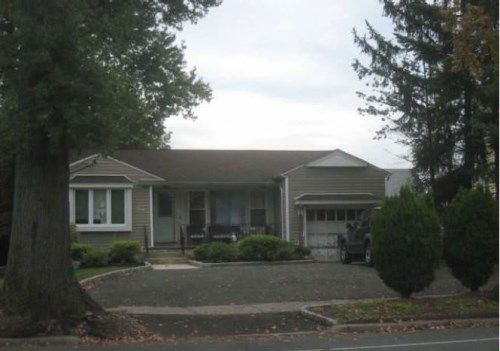 344 S Michigan Ave, Kenilworth, NJ 07033