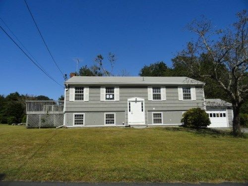 91 Haverhill Ave, North Kingstown, RI 02852