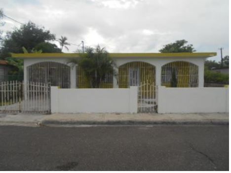 244 3 St El Coqui, Salinas, PR 00751