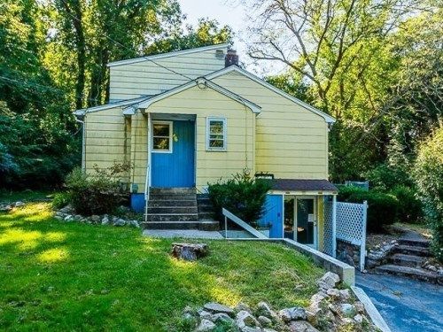 14 Thames View Ptwy, Gales Ferry, CT 06335