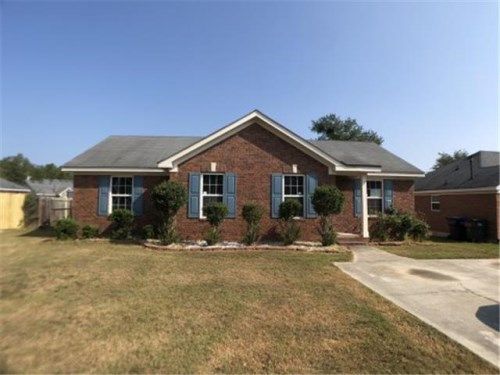 4728 Laural Oak Dr, Hephzibah, GA 30815