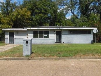 207 Second Ave, Vicksburg, MS 39183