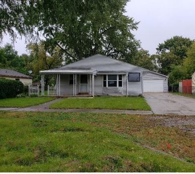 282w Columbia Ave, Pontiac, MI 48340