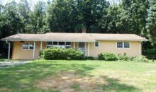 13 Hugh Dr Brooklyn, CT 06234