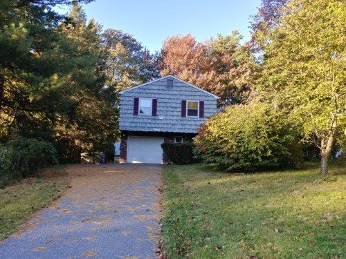 131 Country Club Rd, Torrington, CT 06790