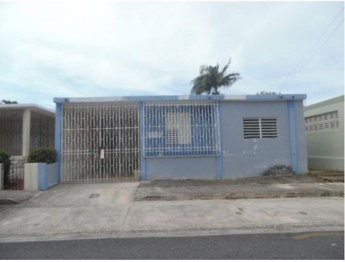 1205 Puerto Nuevo C, San Juan, PR 00921