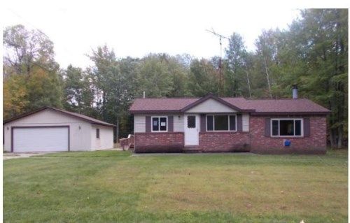 126 Henderson Lake Dr, Lupton, MI 48635