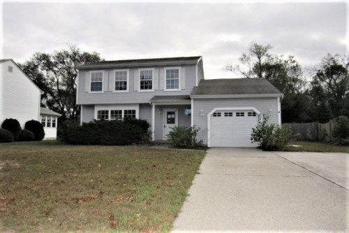 108 Grange Cross Ln, Egg Harbor Township, NJ 08234