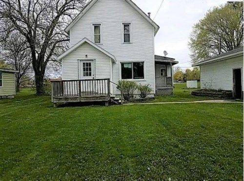 110 W Broadway Ave, Scottville, MI 49454