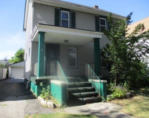 3424 E 145th St, Cleveland, OH 44120