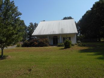 390 Greer Rd, Grenada, MS 38901