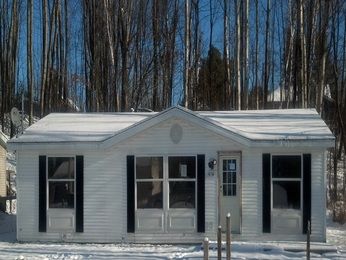 616 N Park St., Boyne City, MI 49712