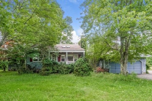 1109 Whitebridge Rd, Millington, NJ 07946