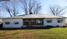 3538 Old 51 Rd Sandoval, IL 62882