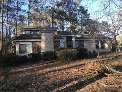 3157 Shadowood Ln, Marietta, GA 30066