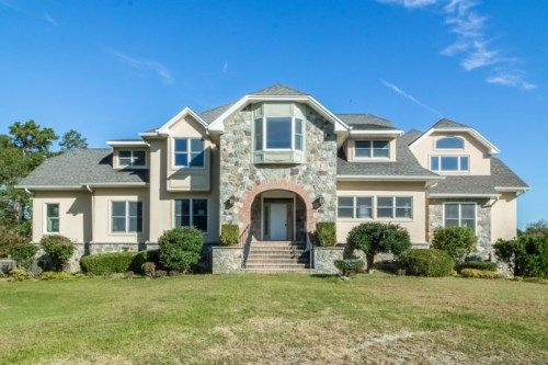 3 Cypress Way, Colts Neck, NJ 07722