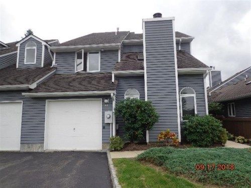 43 KNUTSEN DR, West Orange, NJ 07052