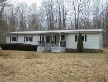 1693 Big Shanty Rd, Lewis Run, PA 16738