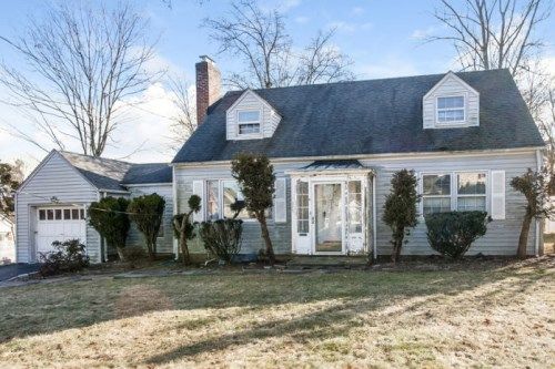 4 Cedar Ave, Madison, NJ 07940