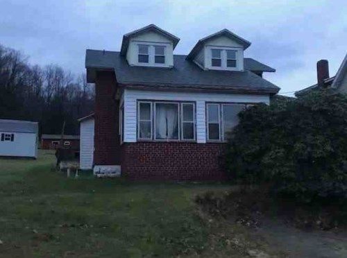 3931 Stiffler Hill Rd, Cherry Tree, PA 15724