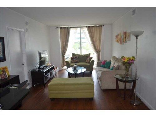 18800 NE 29 AV # 308, Miami, FL 33180