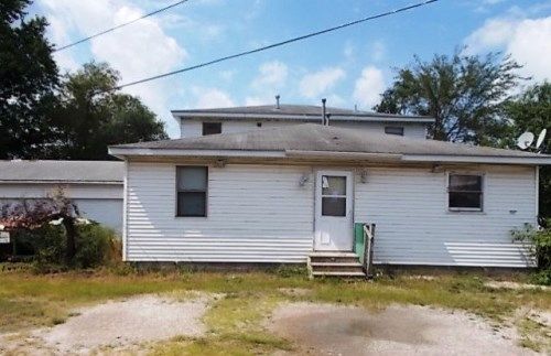 202 W Harpole St, Williamsville, IL 62693