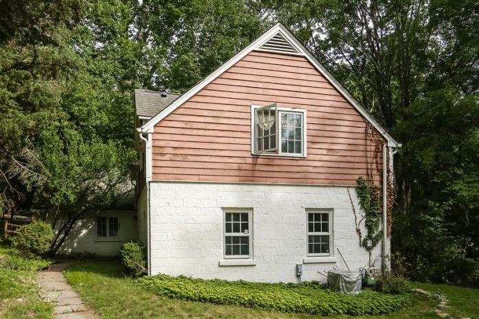 1045 E Saddle River Rd, Ho Ho Kus, NJ 07423
