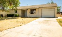 1114 W Oldfield St Lancaster, CA 93534