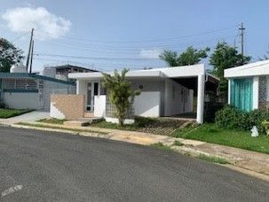 E9 2 St, Toa Baja, PR 00949