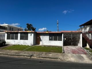 18 Blq 41 Santa Rosa, Bayamon, PR 00959