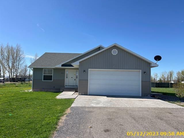 2746 E 95TH N, Idaho Falls, ID 83401