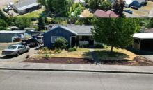 231 HARBOR DR Riddle, OR 97469