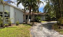 8955 N Kendall Dr Miami, FL 33176