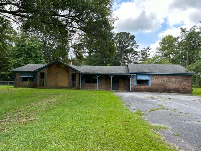 110 Emmette Dr, Jemison, AL 35085