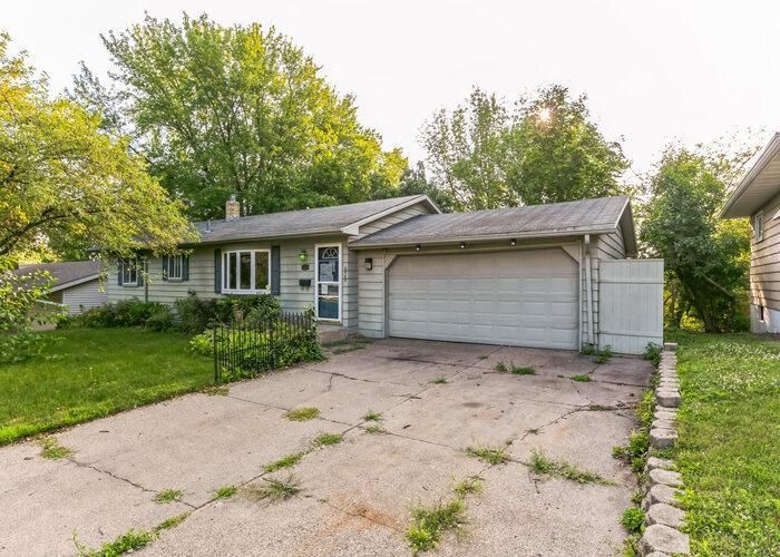 6960 CASPER AVE, Inver Grove Heights, MN 55076