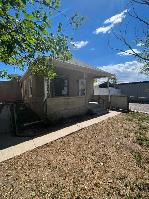 2718 Himes Ave, Pueblo, CO 81004