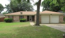 5506 Grantmont Dr Arlington, TX 76016