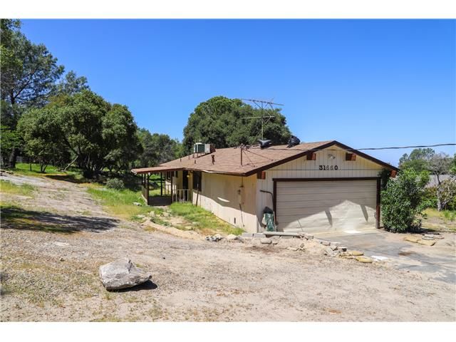 31660 Apache Rd, Coarsegold, CA 93614