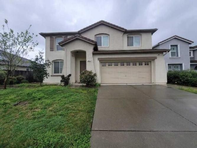 2427 PHEASANT HOLLOW DR, West Sacramento, CA 95691