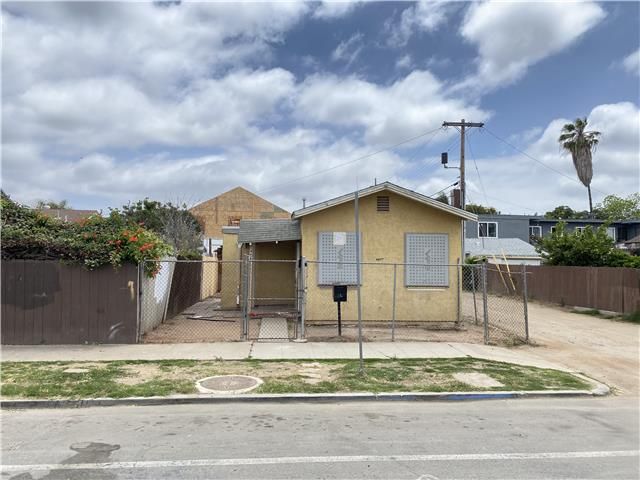 4627 Wightman St, San Diego, CA 92105