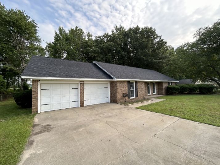 140 Planters Drive, Sumter, SC 29154