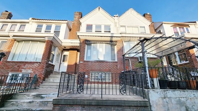 3890 Dungan St, Philadelphia, PA 19124