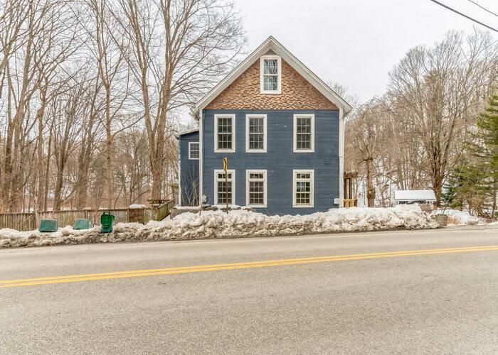 204 WILLIAMS ST, Brattleboro, VT 05301