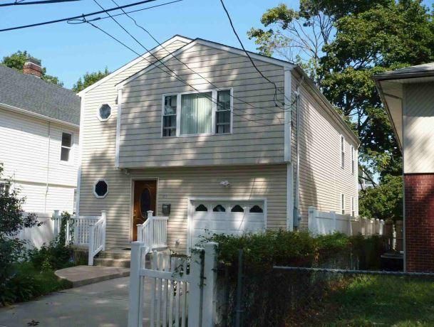 153 HARVARD ST, Hempstead, NY 11550