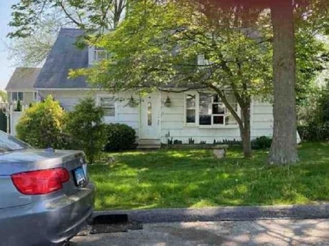 26 WEBSTER RD, Stamford, CT 06902